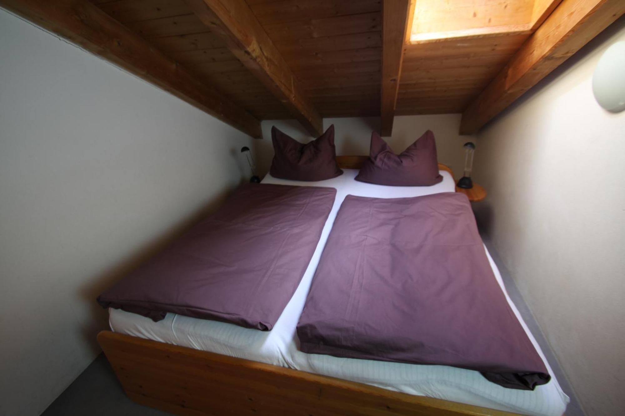 Ferienwohnung Almhuettenweg Dreitorspitze Гармиш-Партенкирхен Екстериор снимка